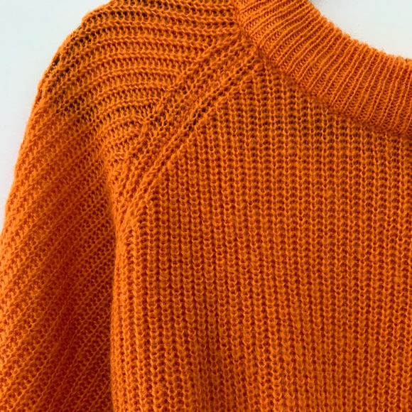 Sweater - Picture 2 of 2